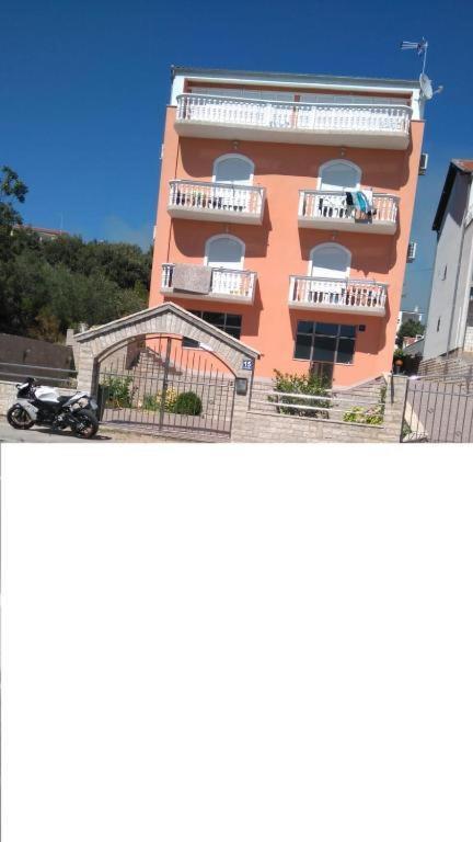 Studio Apartments Marica Brodarica  Exterior foto